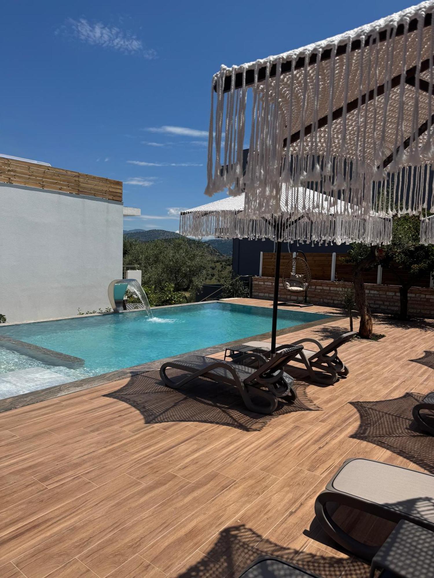 Villa Dinael Ksamil
